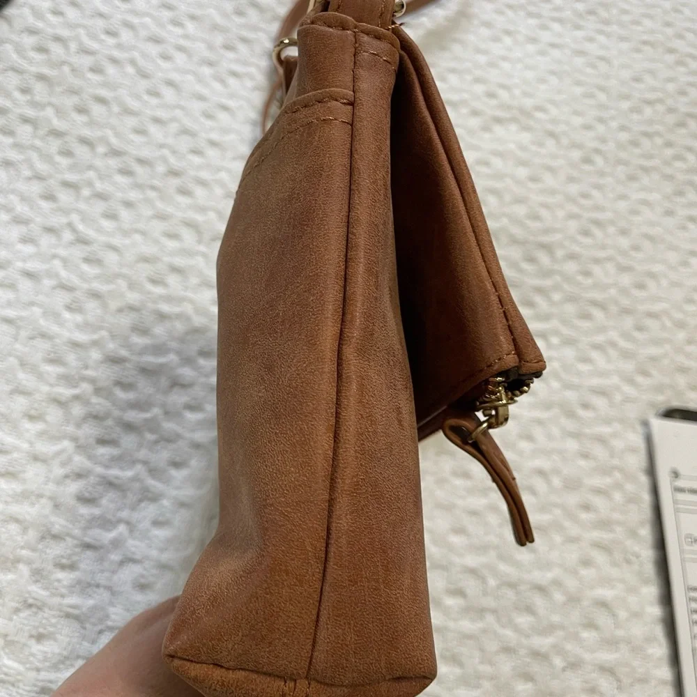 Elegant‎ Tan Crossbody Bag